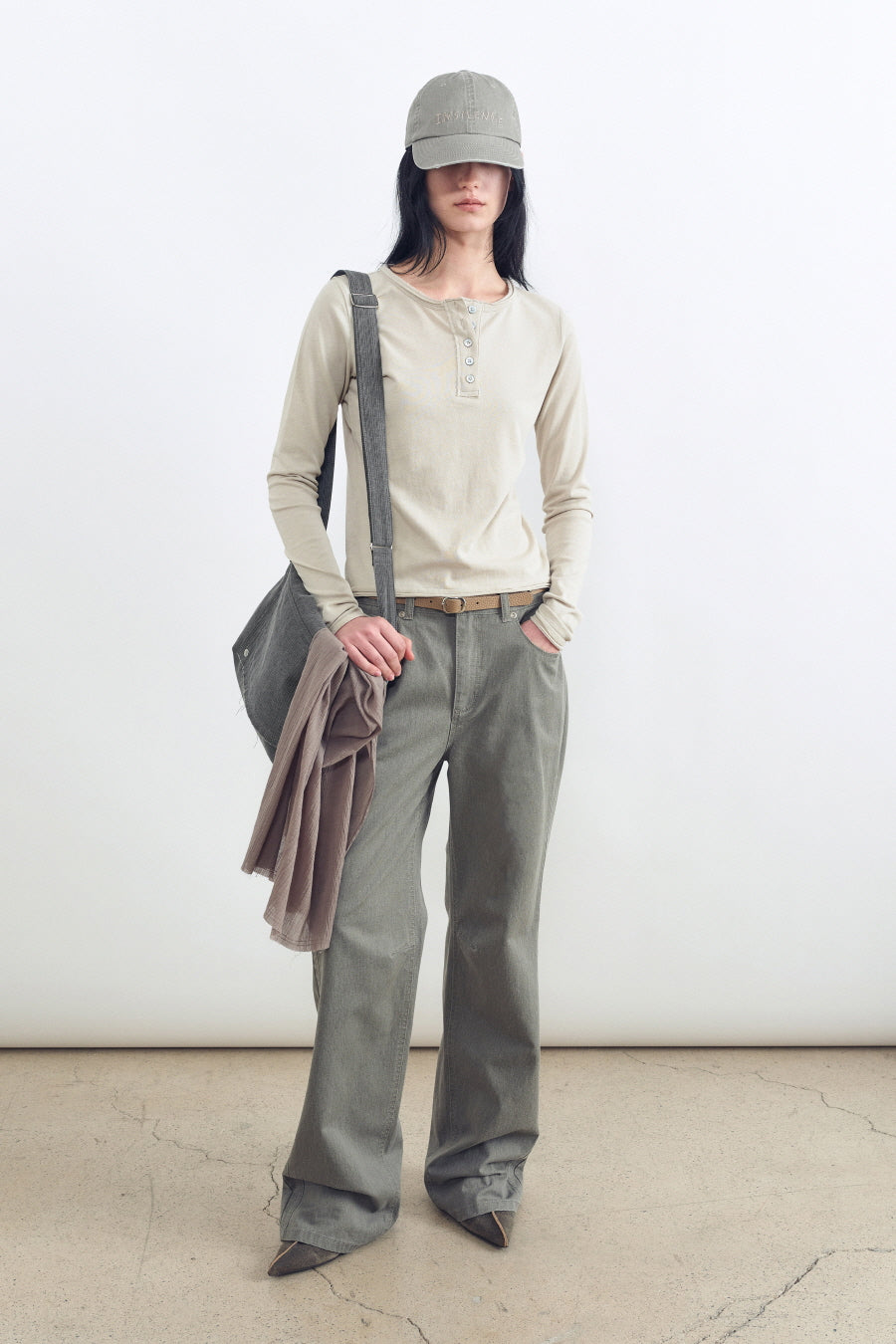 Insilence - Cotton Cut off Sling Bag (Charcoal) product image 5 | TRAB K-Fashion Australia