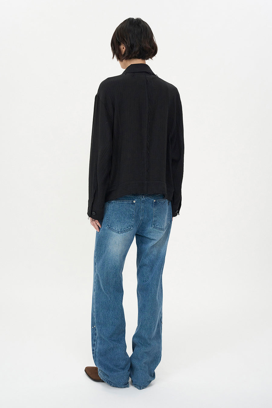 Insilence - Double Gauze Cut off Jumper (Black) product image 6 | TRAB K-Fashion Australia