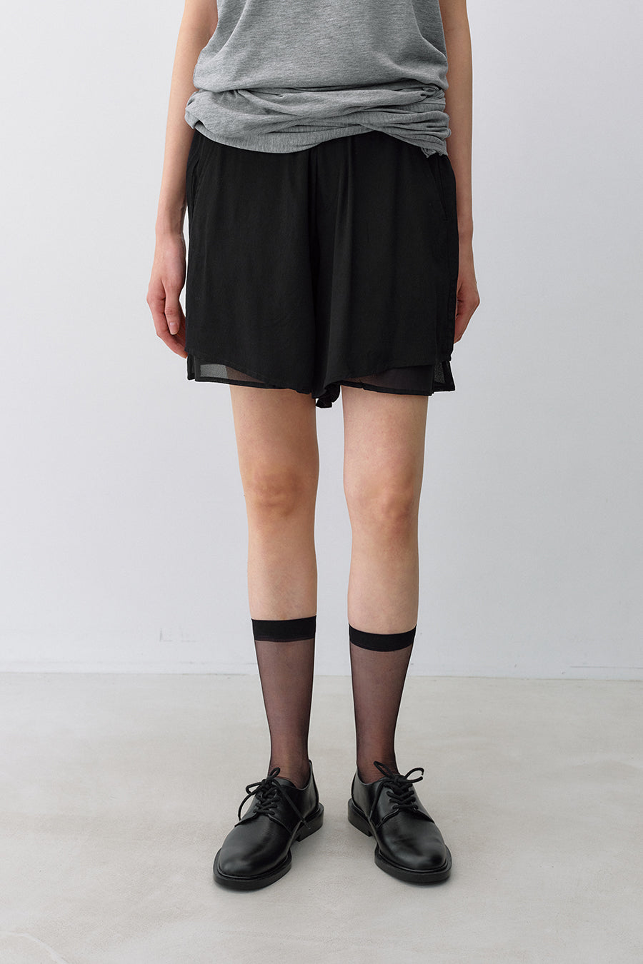 Insilence - Feminine Chiffon Shorts (Black) product image 5 | TRAB K-Fashion Australia