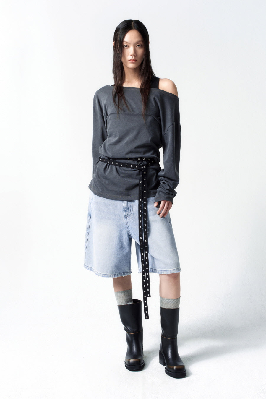 Insilence - Wide Bermuda Denim (Light Blue) product image 1 | TRAB K-Fashion Australia