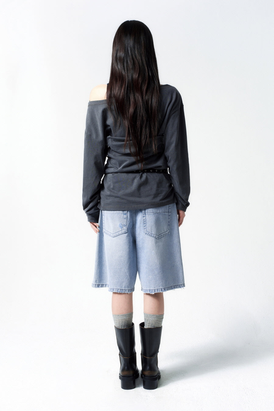 Insilence - Wide Bermuda Denim (Light Blue) product image 4 | TRAB K-Fashion Australia