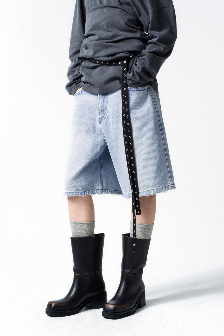 Insilence - Wide Bermuda Denim (Light Blue) product image 5 | TRAB K-Fashion Australia
