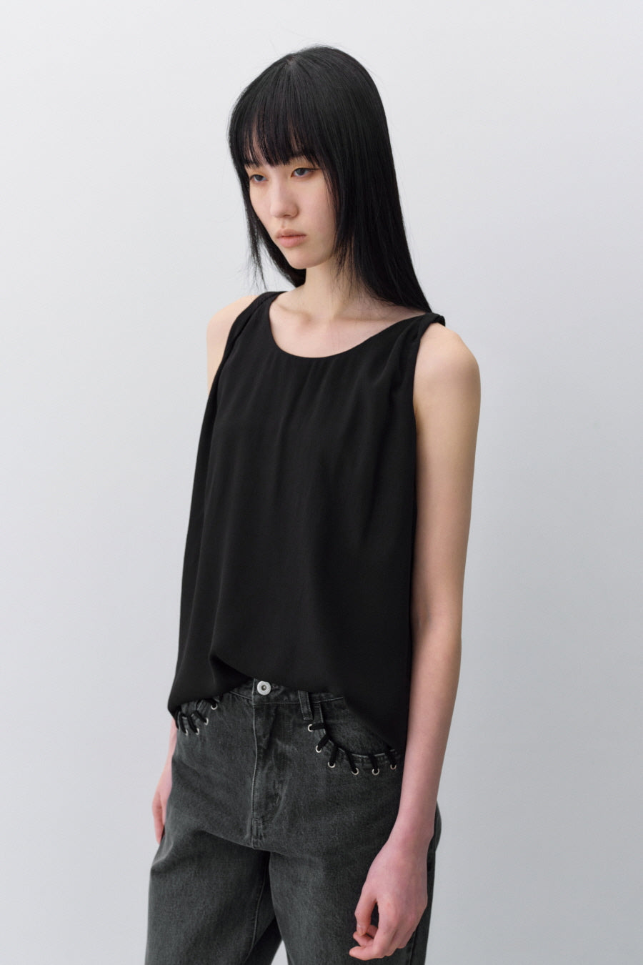 Insilence - Demure Sleeveless Top (Black) product image 3 | TRAB K-Fashion Australia
