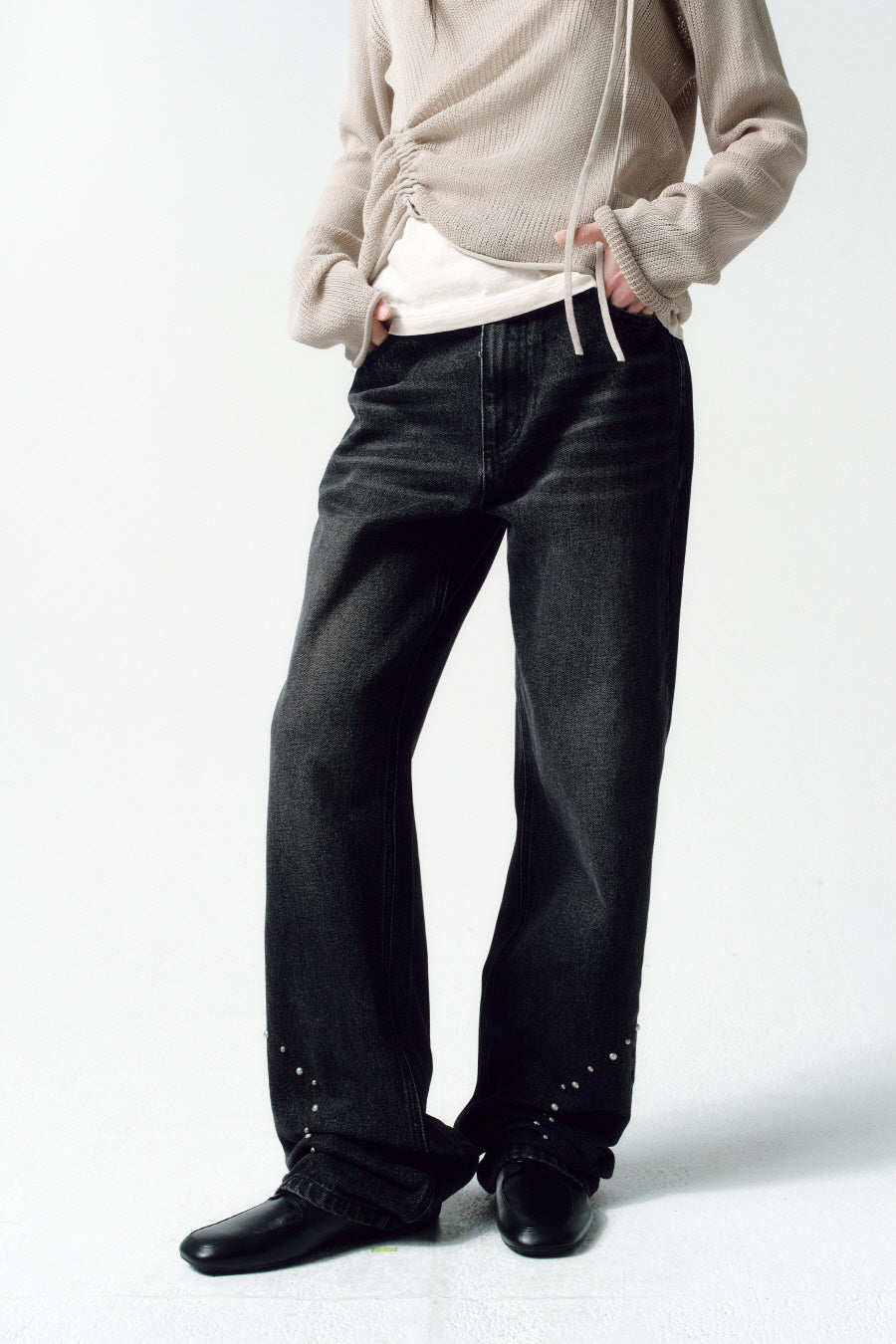 Insilence - Curving Stud Denim (Black) product image 5 | TRAB K-Fashion Australia