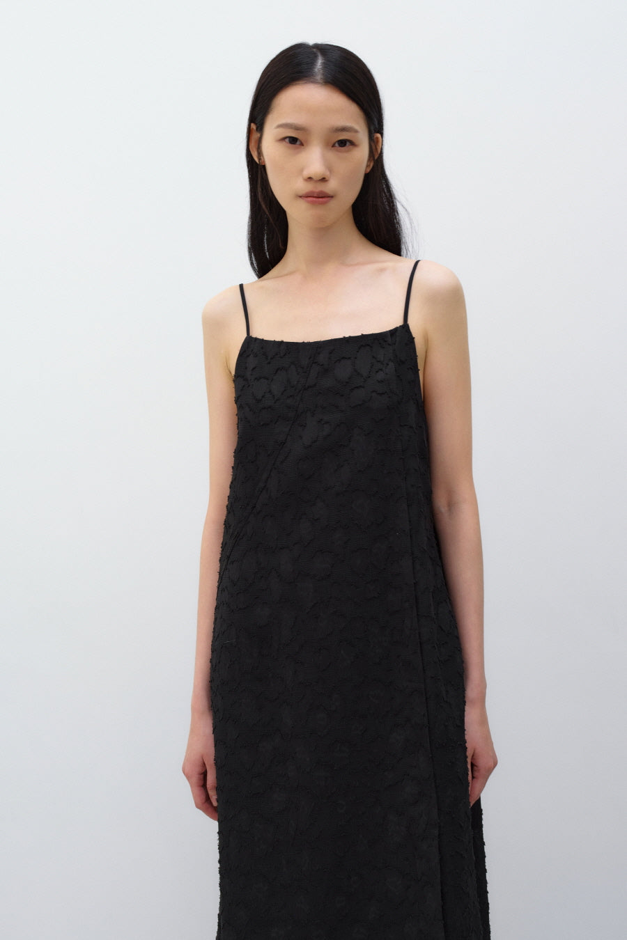 Insilence - Textured Jacquard Dress (Black) product image 2 | TRAB K-Fashion Australia