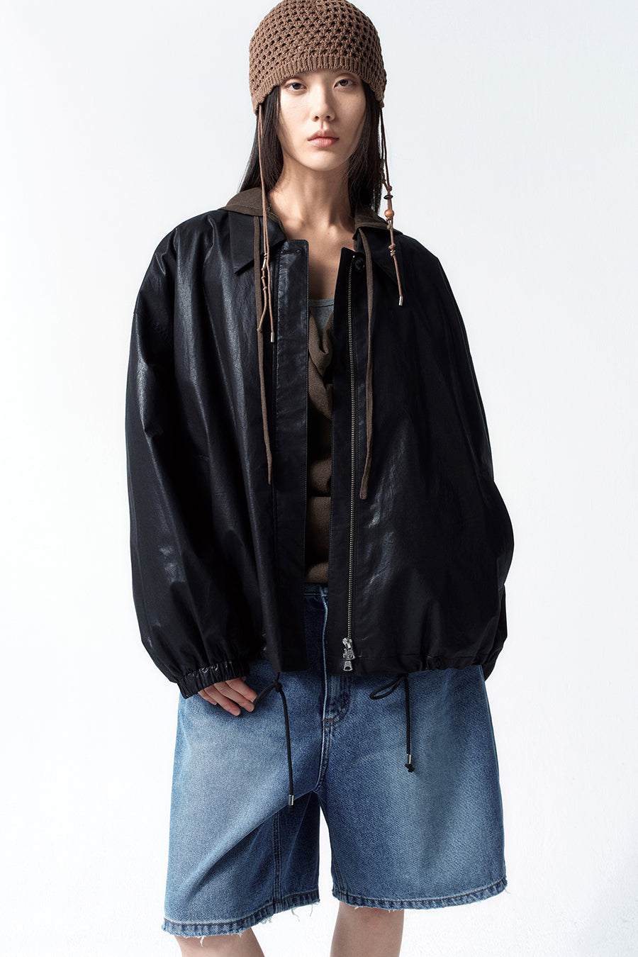 Insilence - Chintz Oversized Jumper (Black) product image 2 | TRAB K-Fashion Australia