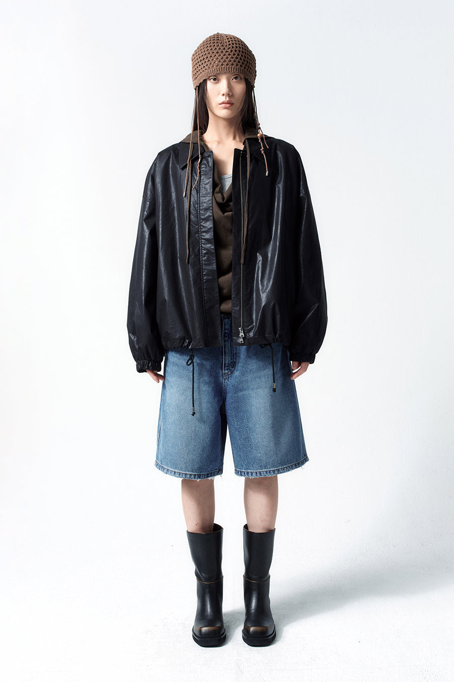 Insilence - Chintz Oversized Jumper (Black) product image 4 | TRAB K-Fashion Australia