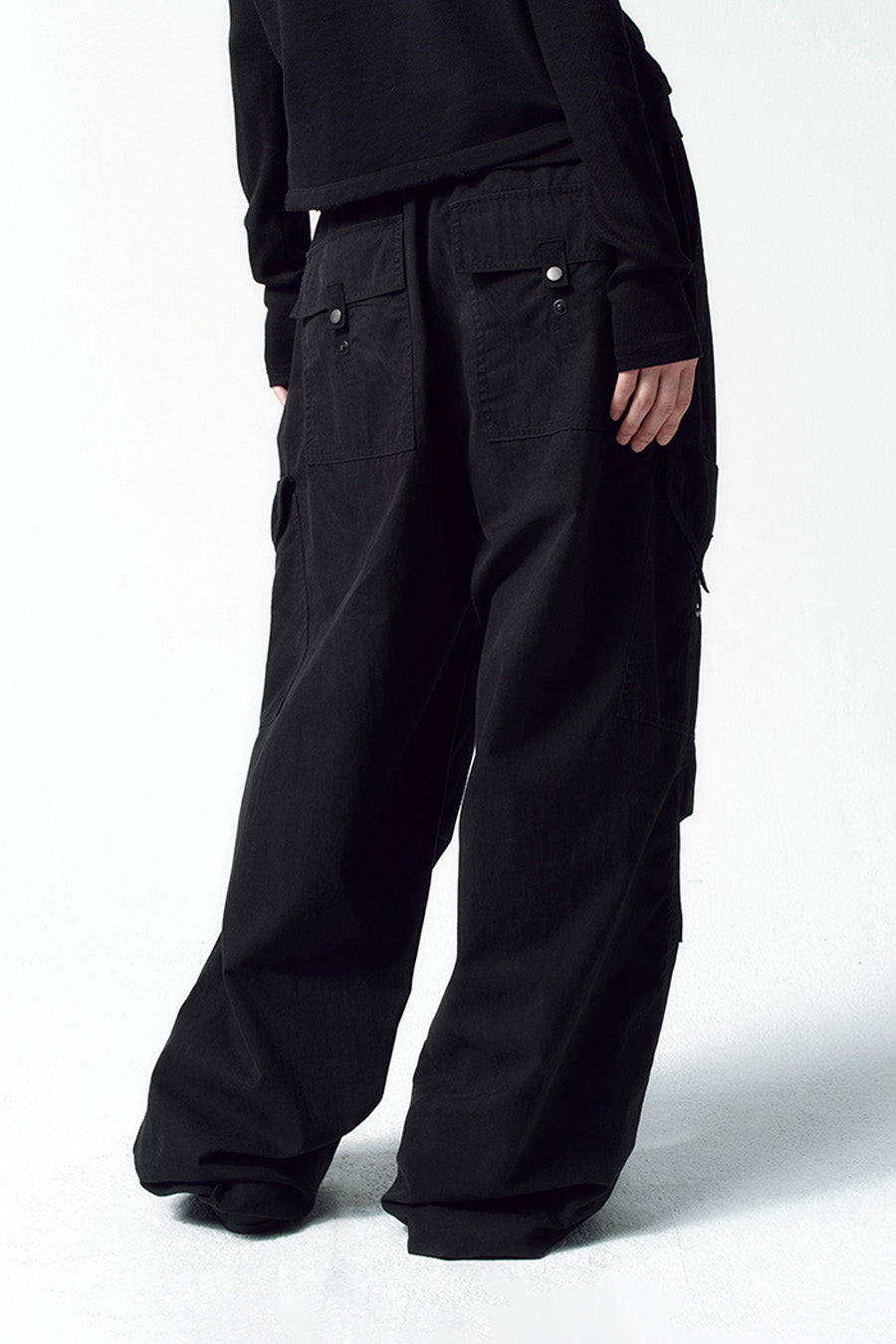 Insilence - Washed Flight Cargo Pants (Black) product image 3 | TRAB K-Fashion Australia