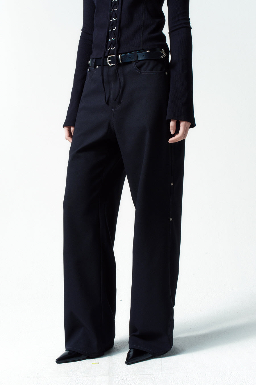 Insilence - Summer Stretch Pants (Black) product image 3 | TRAB K-Fashion Australia