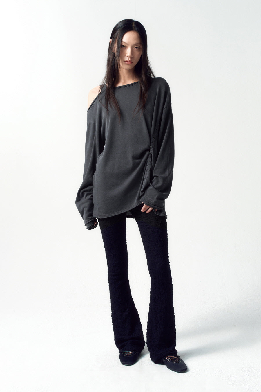 Insilence - Flare Fit Lace Pants (Black) product image 2 | TRAB K-Fashion Australia
