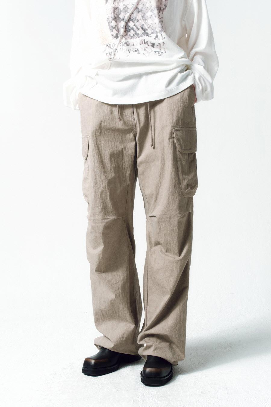 Insilence - Ashed Semi-Wide Cargo Pants (Ash Beige) product image 2 | TRAB K-Fashion Australia