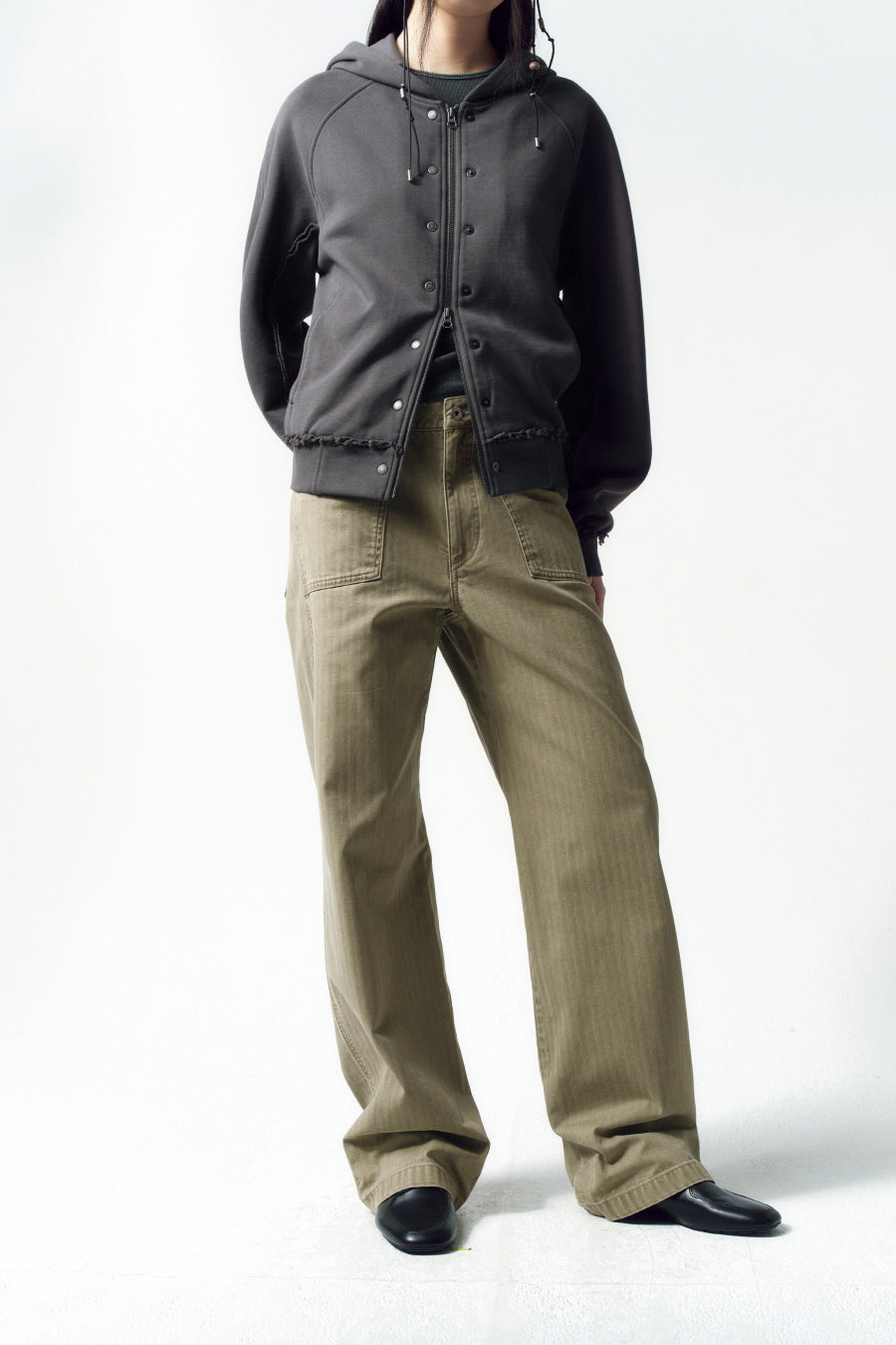 Insilence - Cotton Herringbone Fatigue Pants (Olive) product image 3 | TRAB K-Fashion Australia