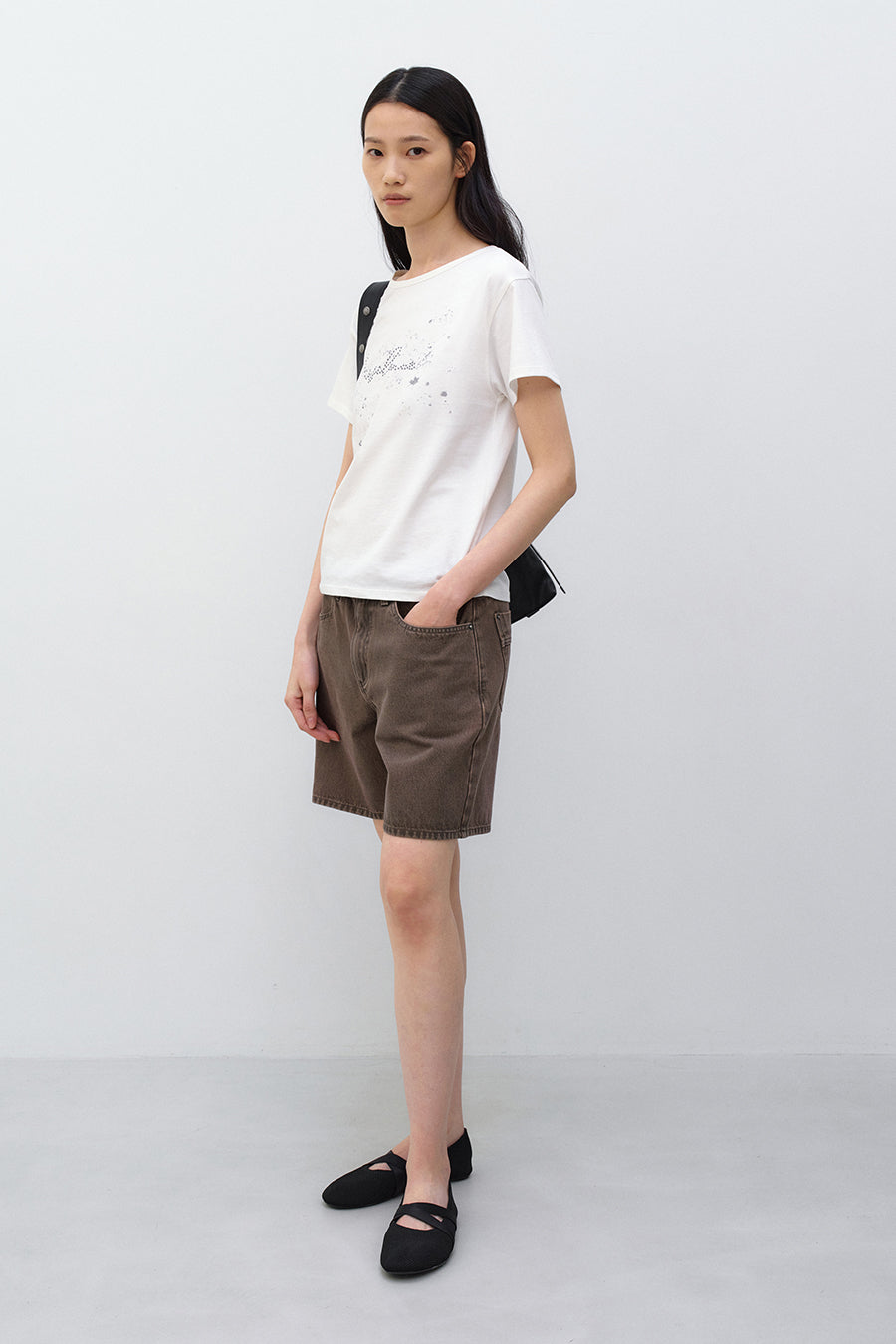 Insilence - Low Bermuda Pants (Brown) product image 1 | TRAB K-Fashion Australia