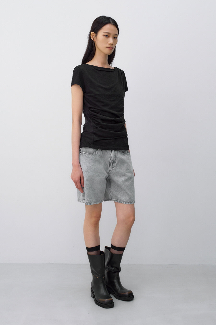 Insilence - Low Bermuda Pants (Washed Grey) product image 4 | TRAB K-Fashion Australia