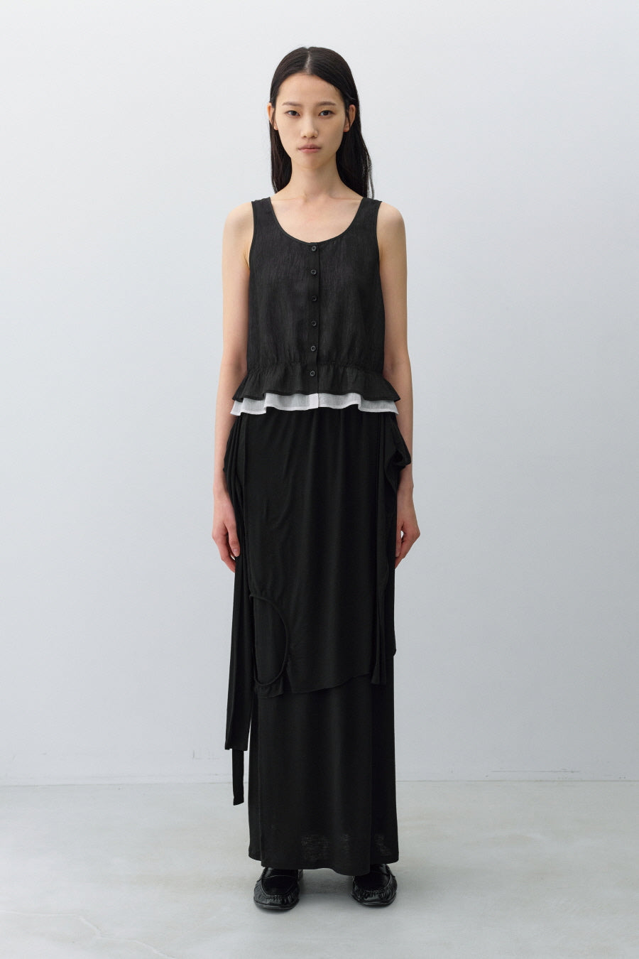 Insilence - Double Layer Sleeveless Top (Black) product image 2 | TRAB K-Fashion Australia
