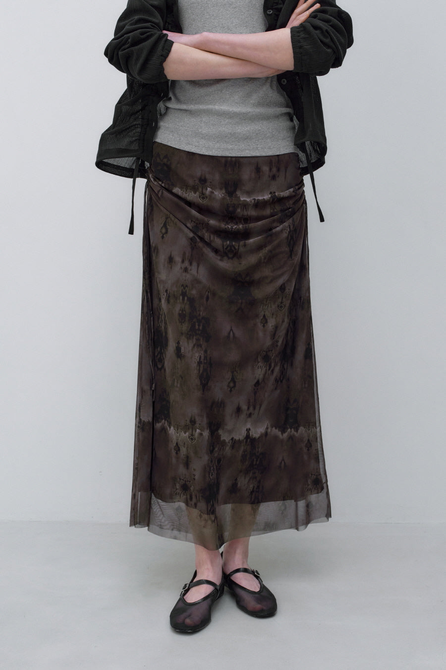 Insilence - Two-way Mesh Graphic Skirt (Brown) product image 2 | TRAB K-Fashion Australia