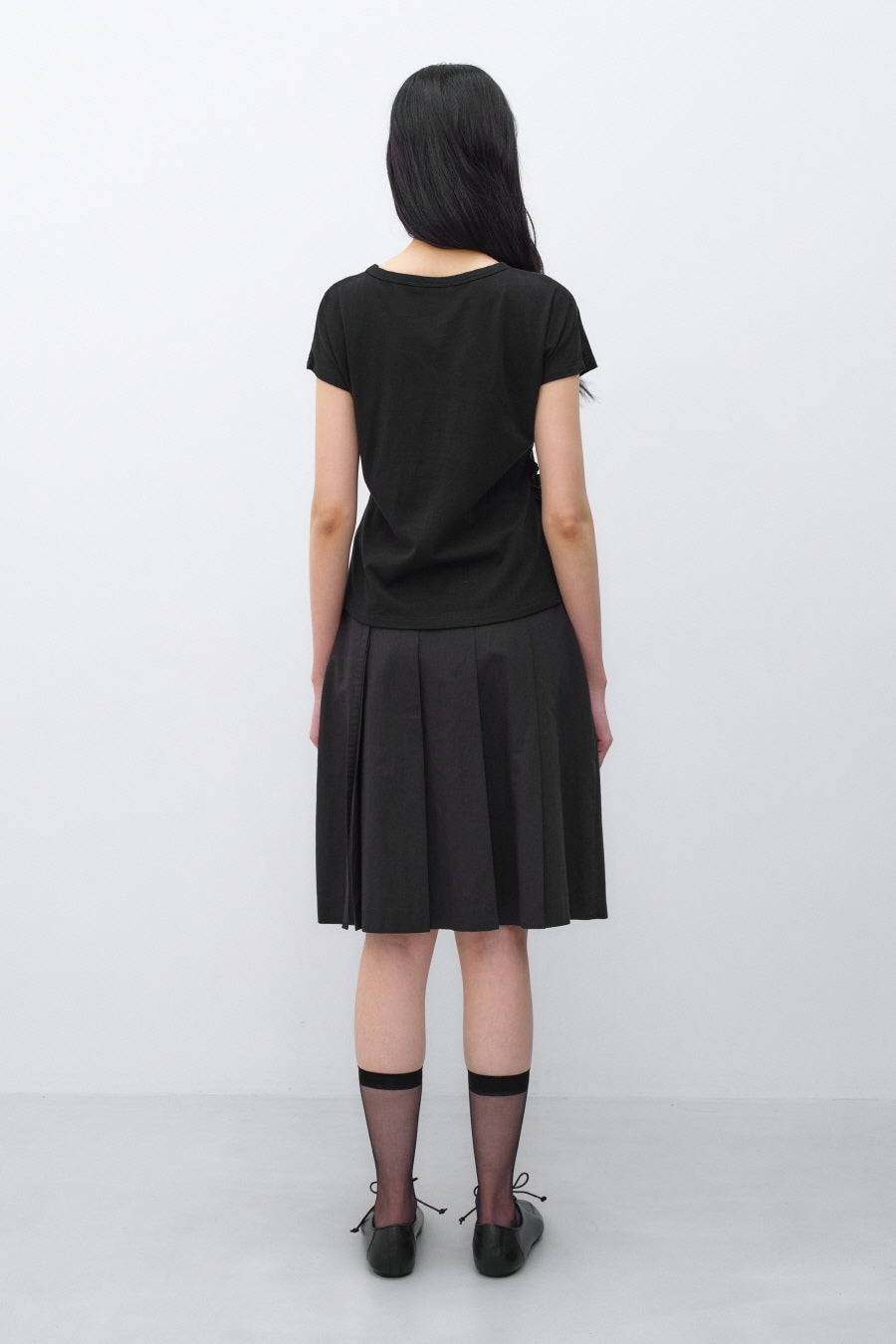 Insilence - Low Cotton Pleated Skirt (Black) product image 6 | TRAB K-Fashion Australia