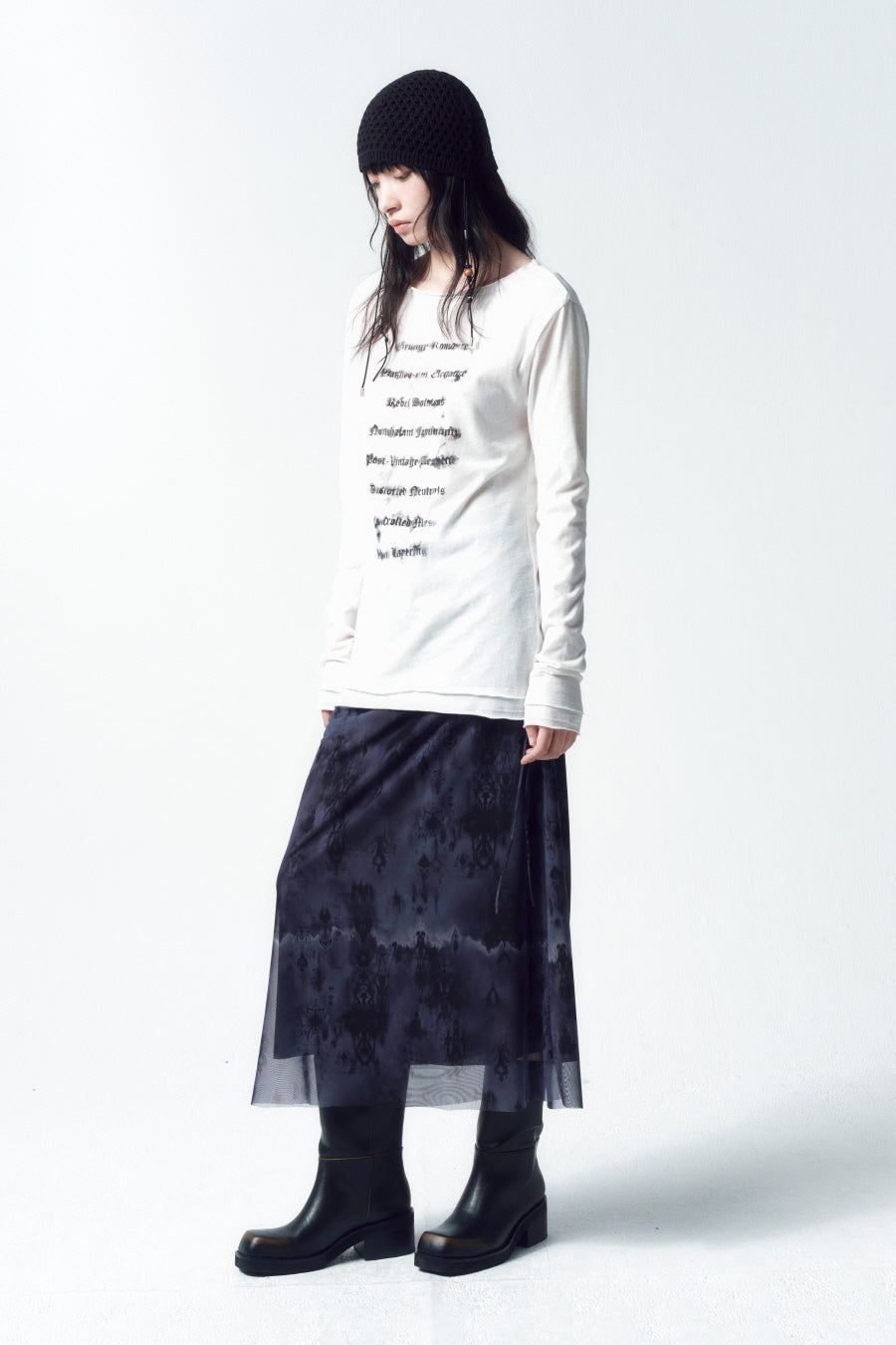 Insilence - Lettering Cotton Linen Long Sleeve (White) product image 4 | TRAB K-Fashion Australia