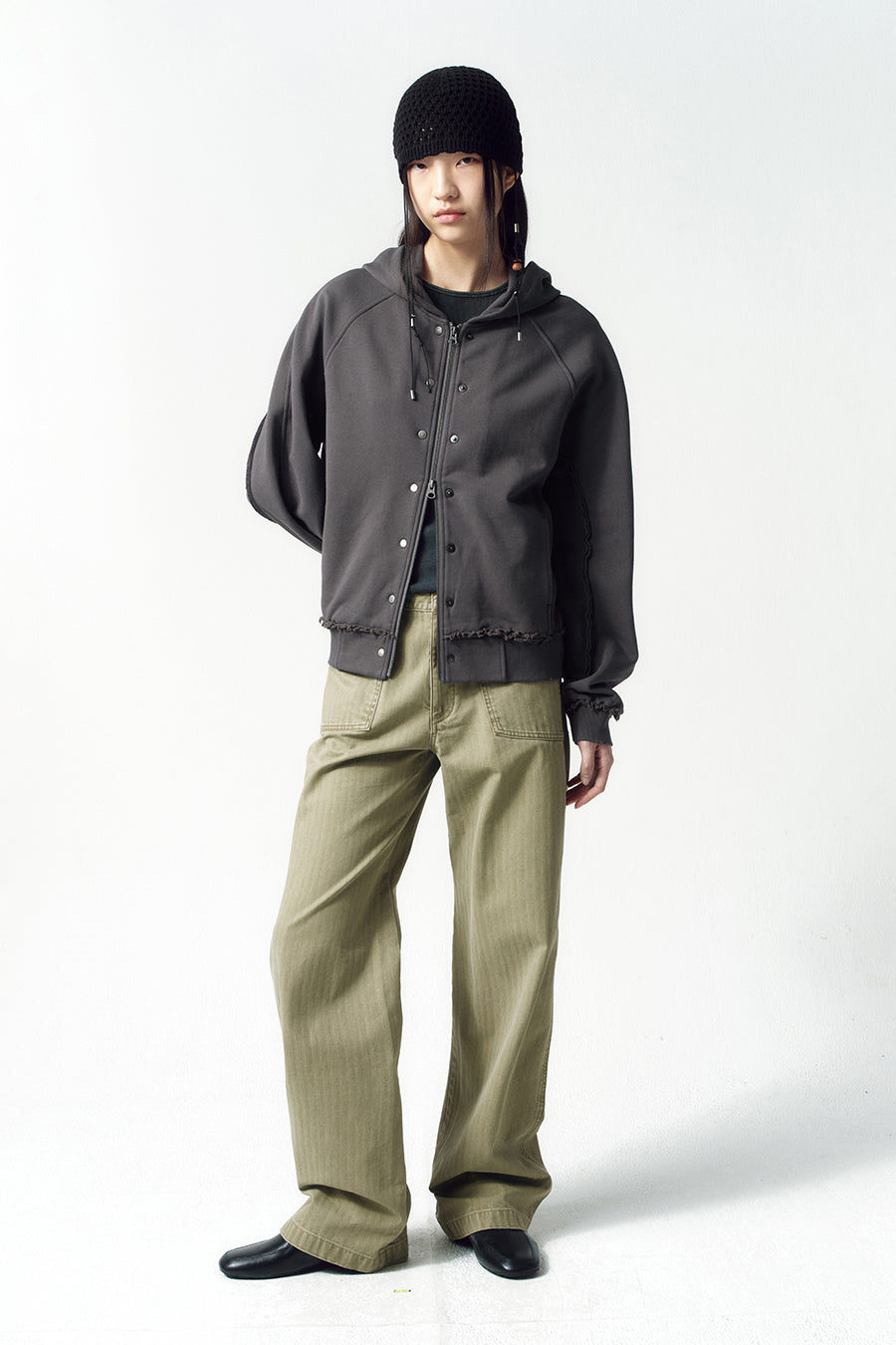 Insilence - Seam Hood Zip-Up (Charcoal) product image 4 | TRAB K-Fashion Australia