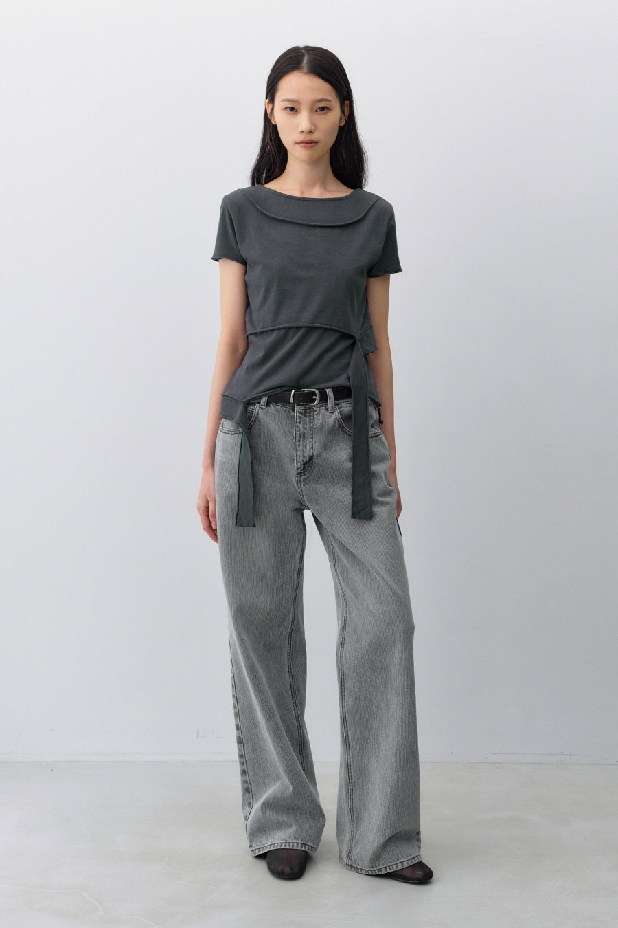 Insilence - Cotton Linen Natural Strap T-shirt (Charcoal) product image 2 | TRAB K-Fashion Australia