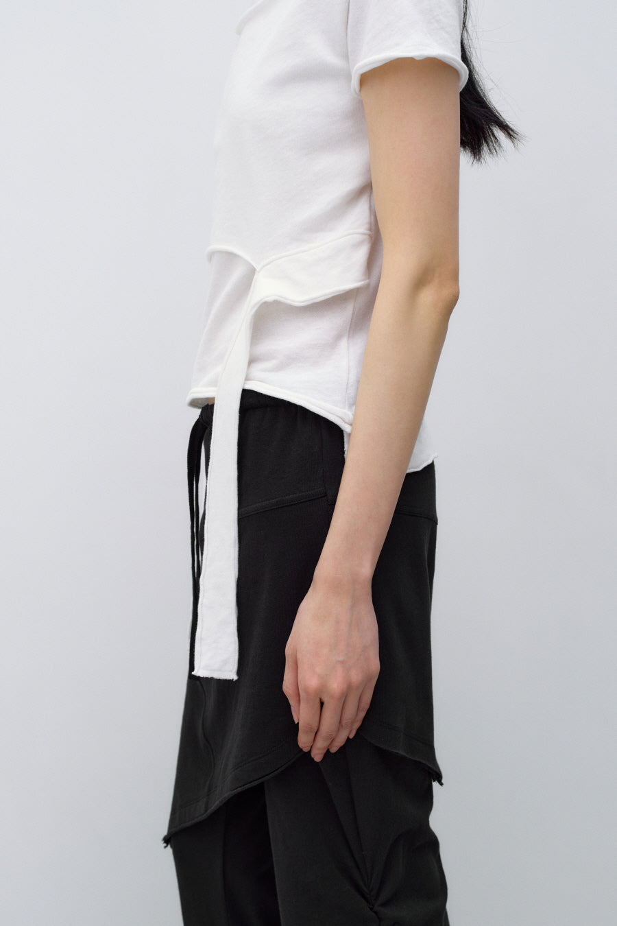Insilence - Cotton Linen Natural Strap T-Shirt (White) product image 4 | TRAB K-Fashion Australia
