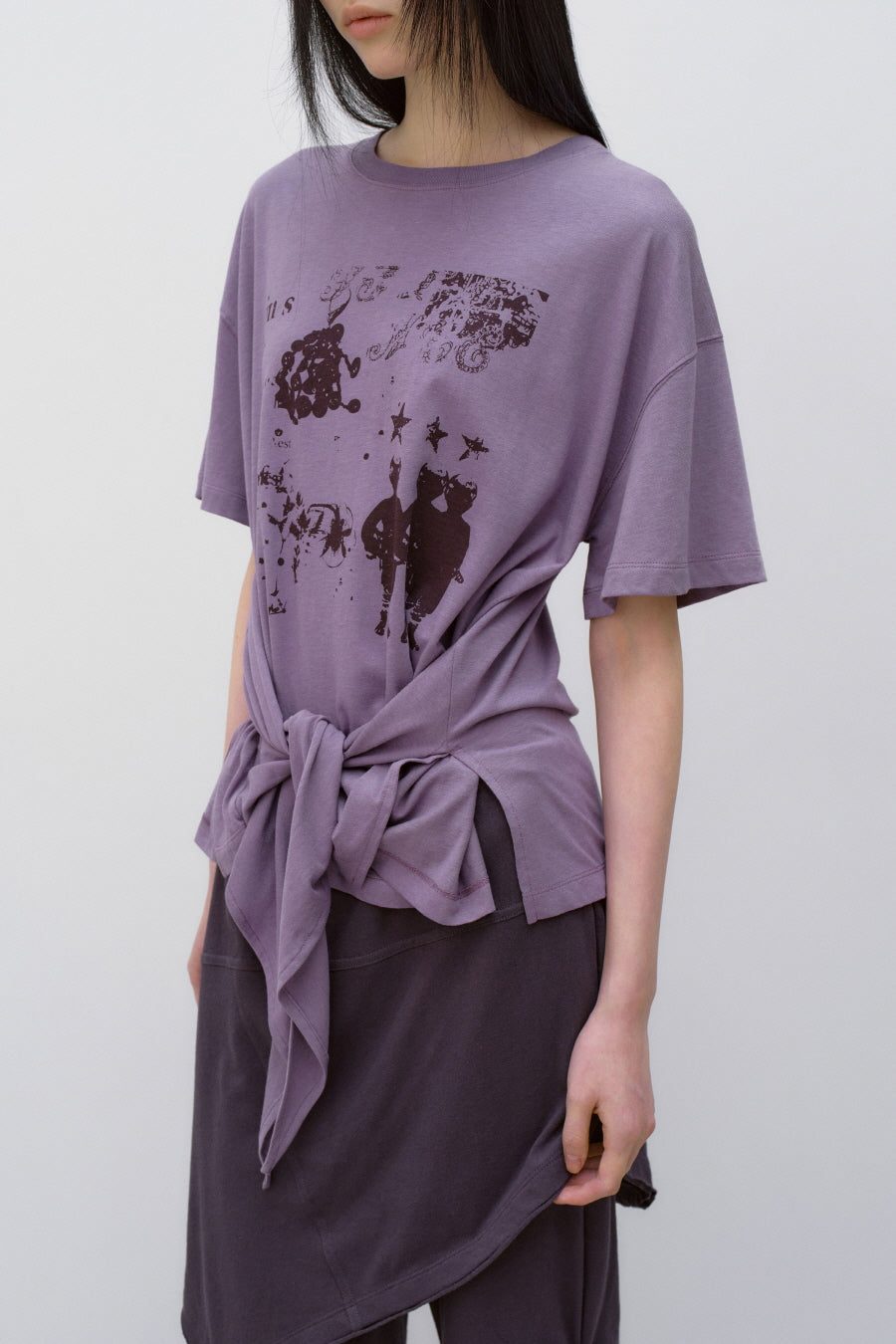 Insilence - Knotted Graphic T-Shirt (Dusty Purple) product image 3 | TRAB K-Fashion Australia