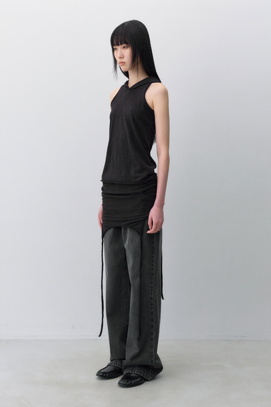 Insilence - Layered Hoodie Sleeveless (Black) product image 2 | TRAB K-Fashion Australia