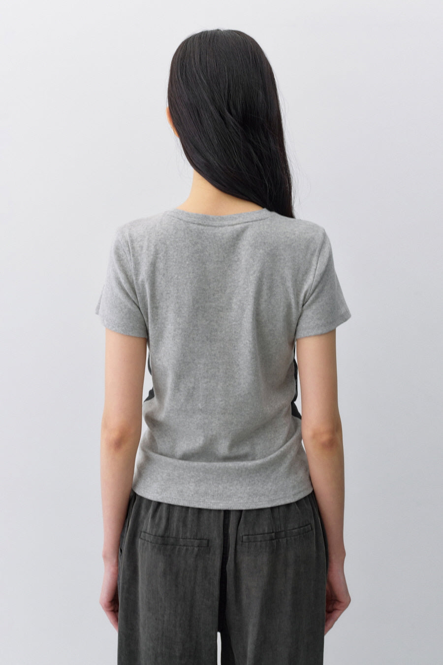 Insilence - Mesh Layered Short Sleeve (Melange Grey) product image 4 | TRAB K-Fashion Australia