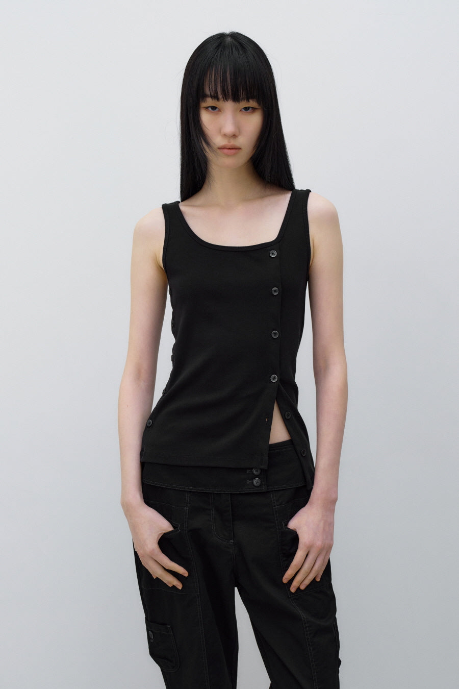 Insilence - Wearable Button Sleeveless (Black) product image 1 | TRAB K-Fashion Australia