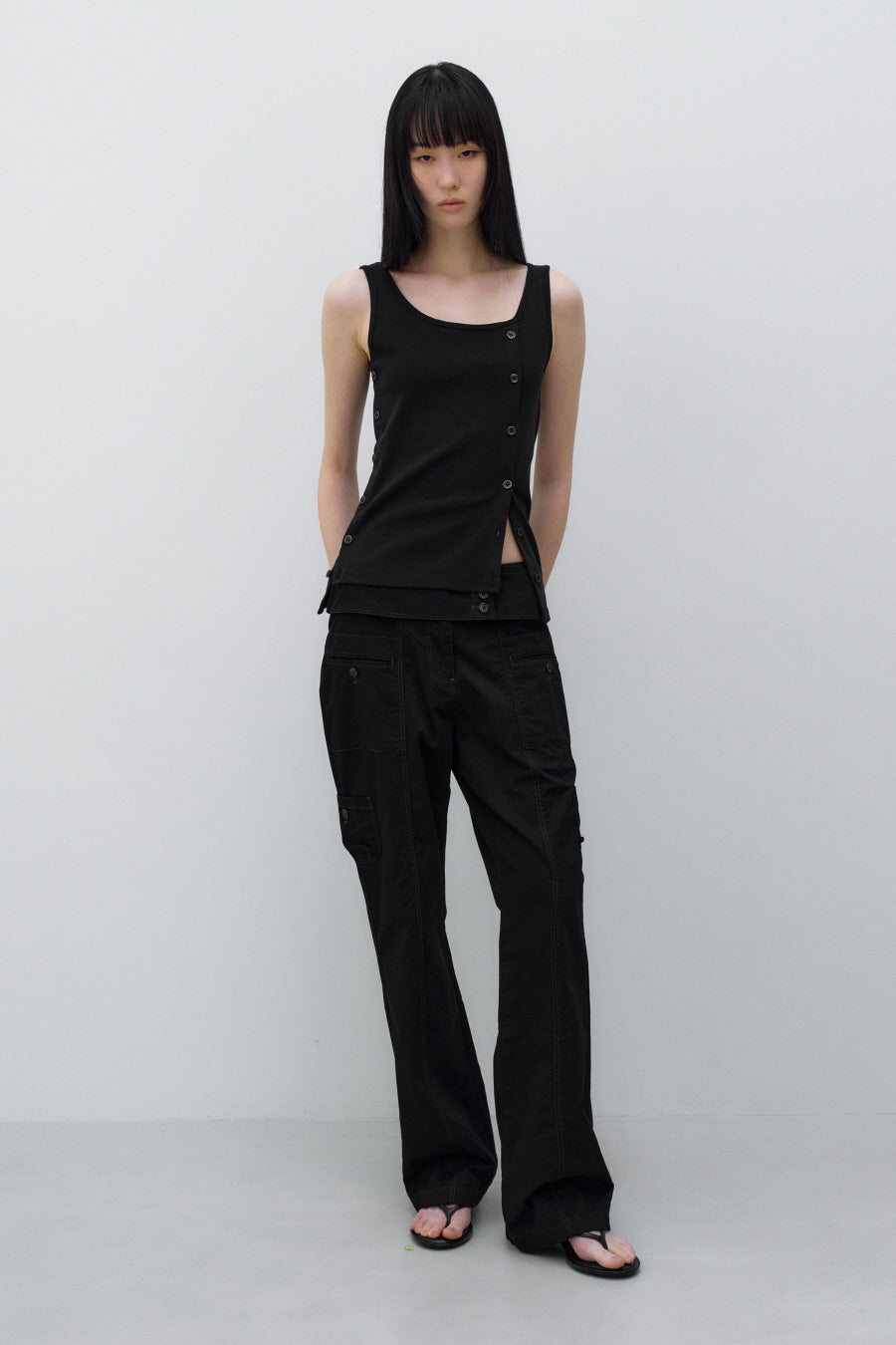 Insilence - Wearable Button Sleeveless (Black) product image 2 | TRAB K-Fashion Australia