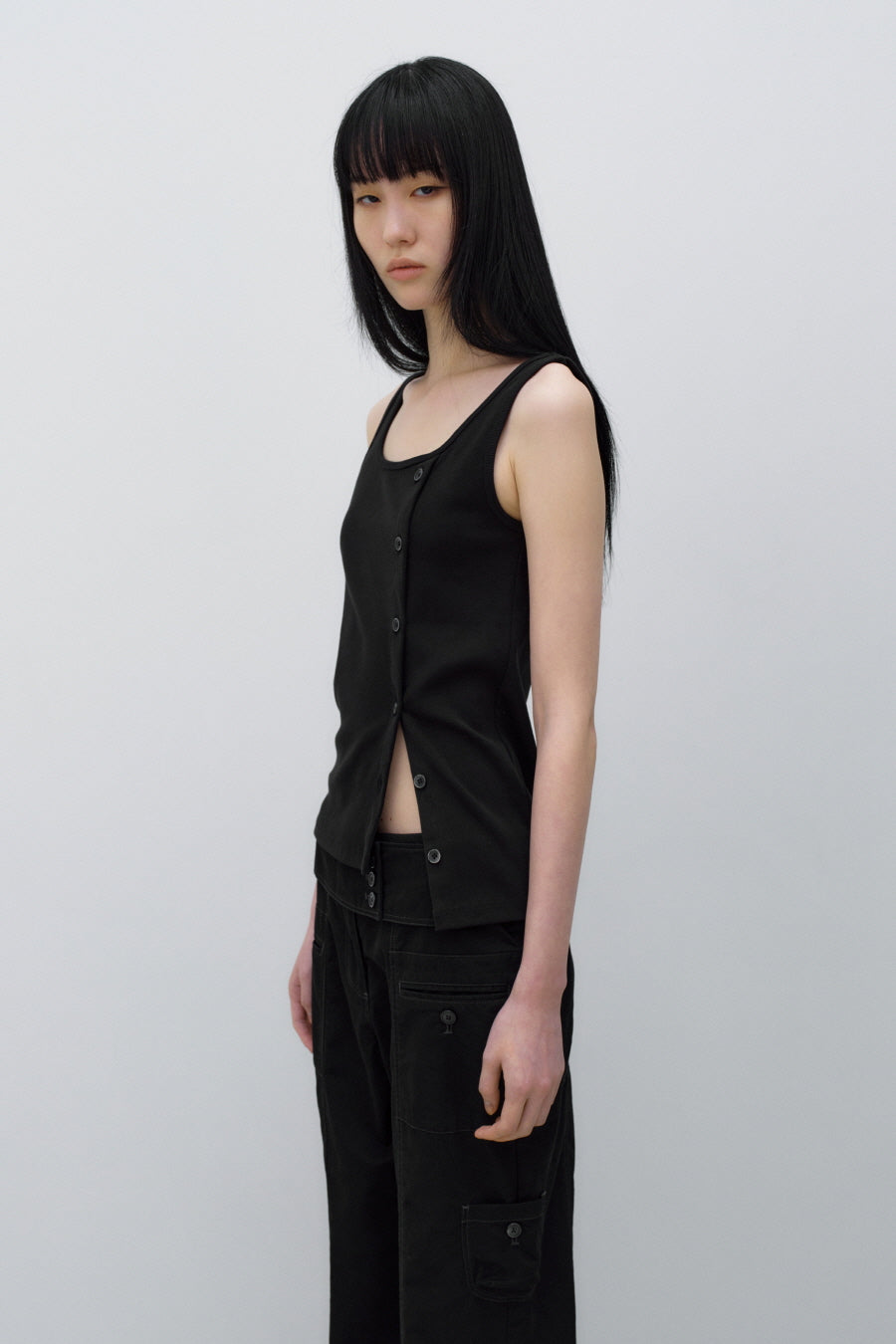 Insilence - Wearable Button Sleeveless (Black) product image 4 | TRAB K-Fashion Australia