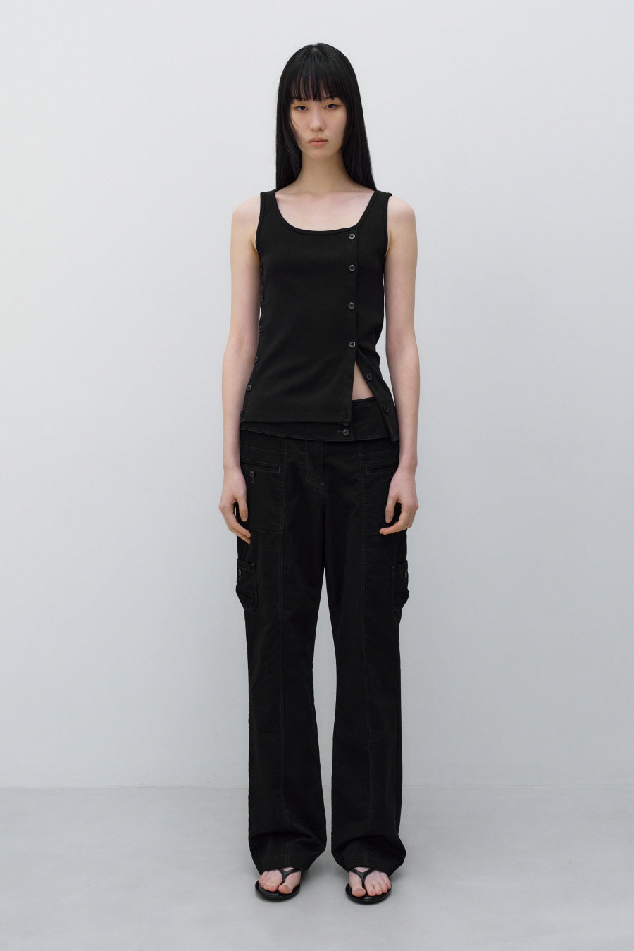 Insilence - Wearable Button Sleeveless (Black) product image 5 | TRAB K-Fashion Australia