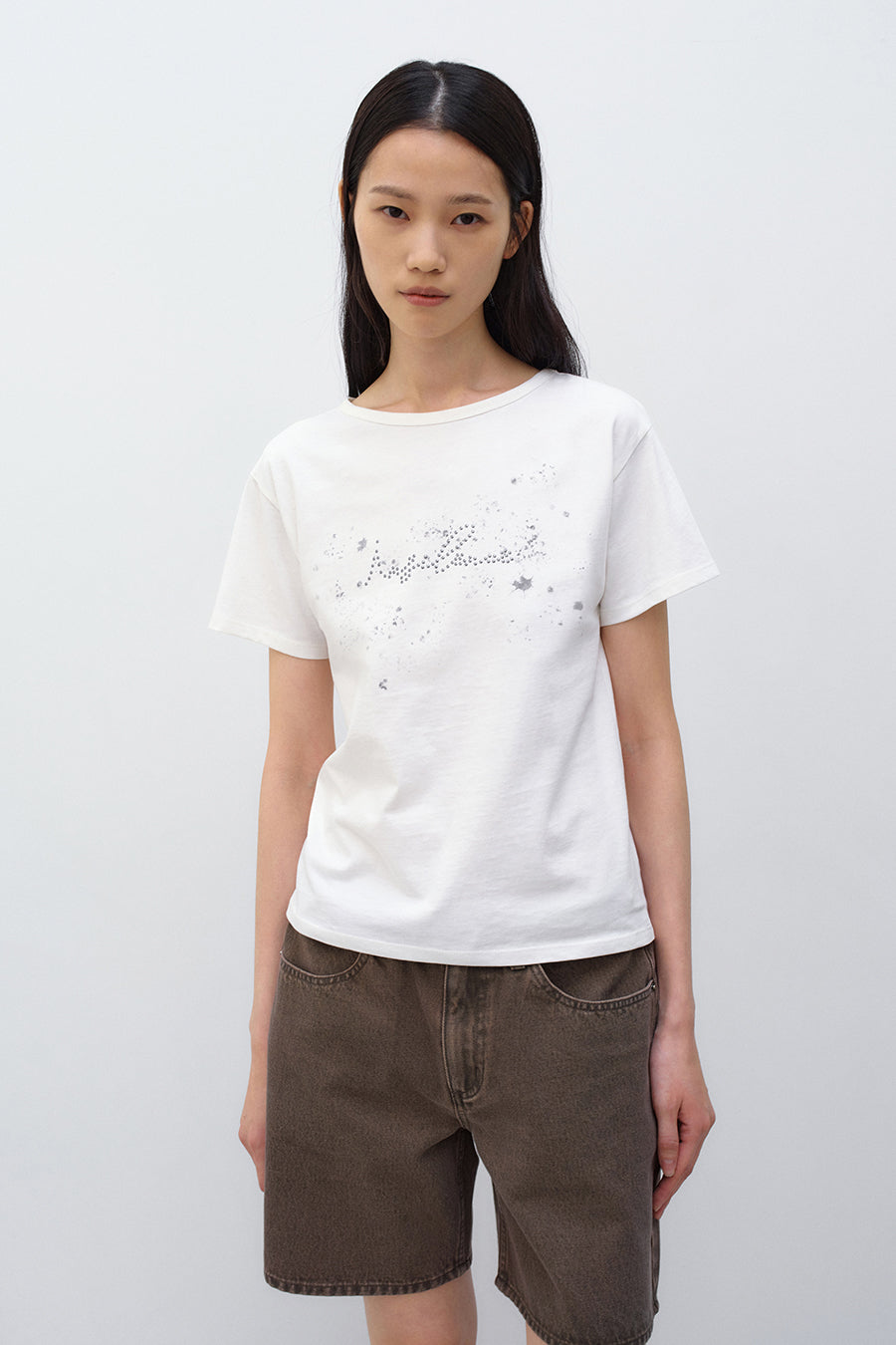 Insilence - Lettering Hotfix T-shirt (White) product image 4 | TRAB K-Fashion Australia