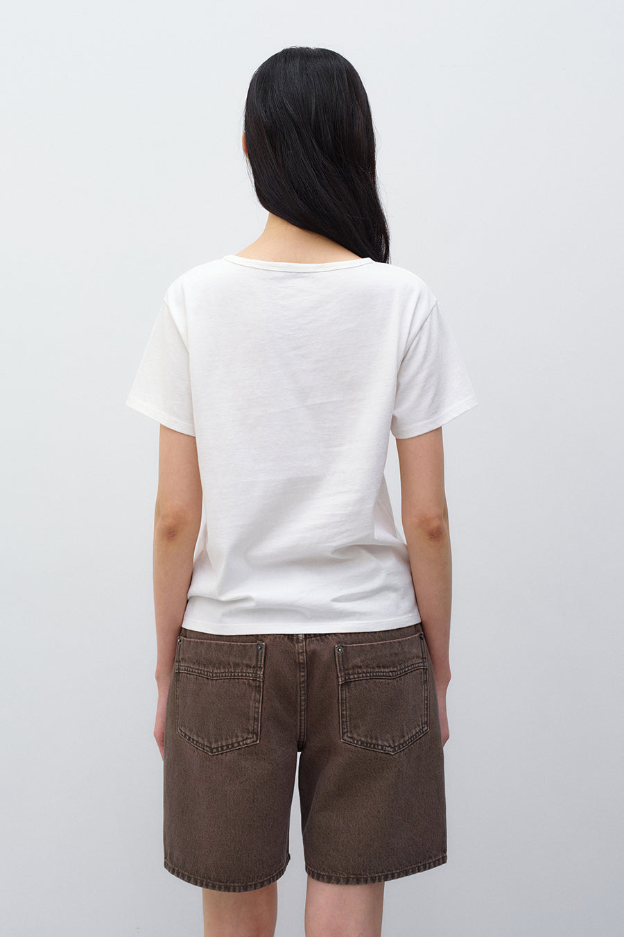Insilence - Lettering Hotfix T-shirt (White) product image 6 | TRAB K-Fashion Australia