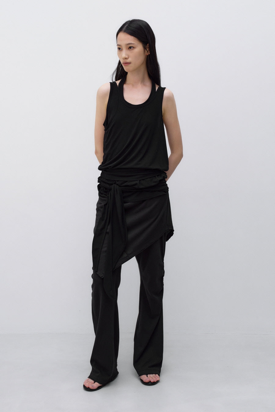 Insilence - Layered Strap Sleeveless (Black) product image 3 | TRAB K-Fashion Australia