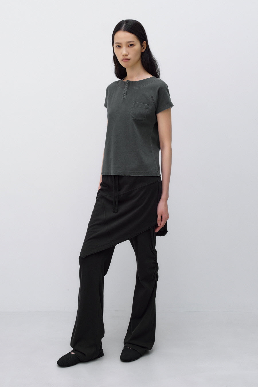 Insilence - Summer Henley Neck T-shirt (Charcoal) product image 3 | TRAB K-Fashion Australia