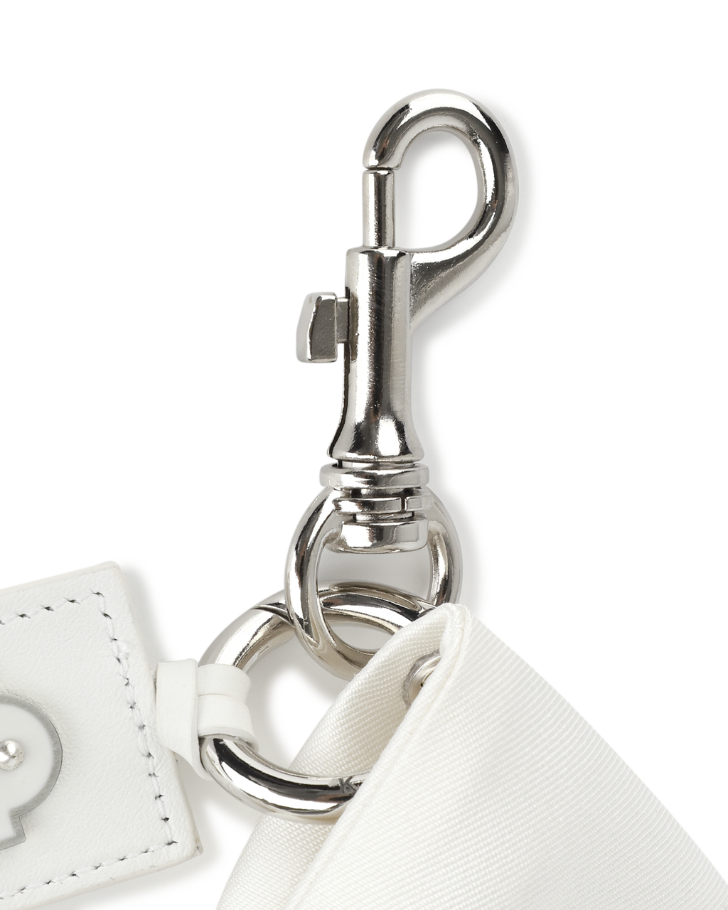 Kimhe Kim - Monroe Logo Keyring (White) product image 4 | TRAB K-Fashion Australia