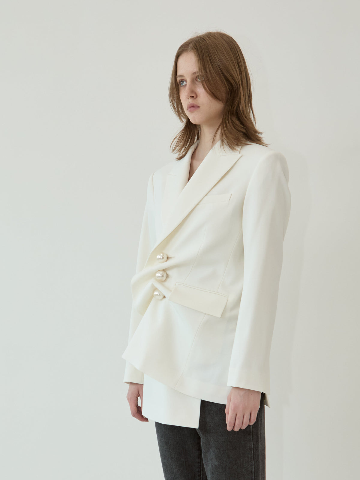 Kimhe Kim - Venus Jacket (White) product image 2 | TRAB K-Fashion Australia