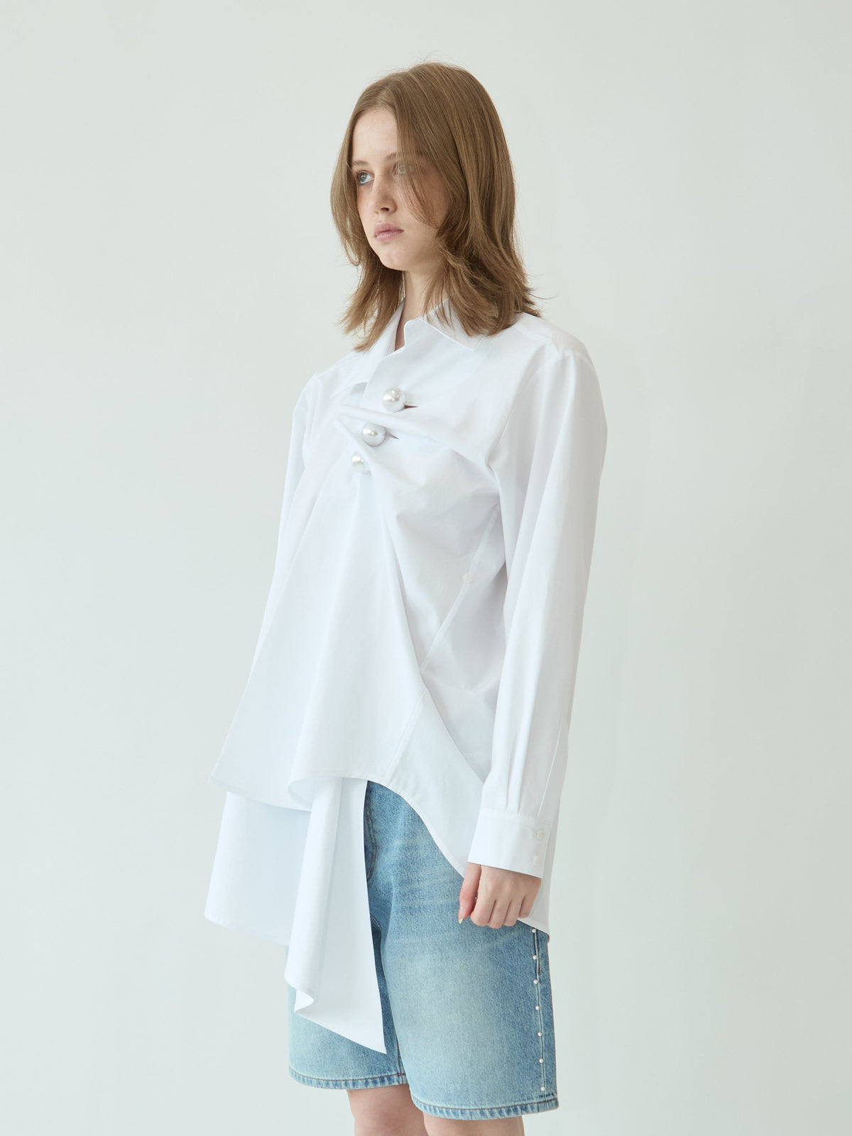 Kimhe Kim - Venus Shirt (White) product image 2 | TRAB K-Fashion Australia