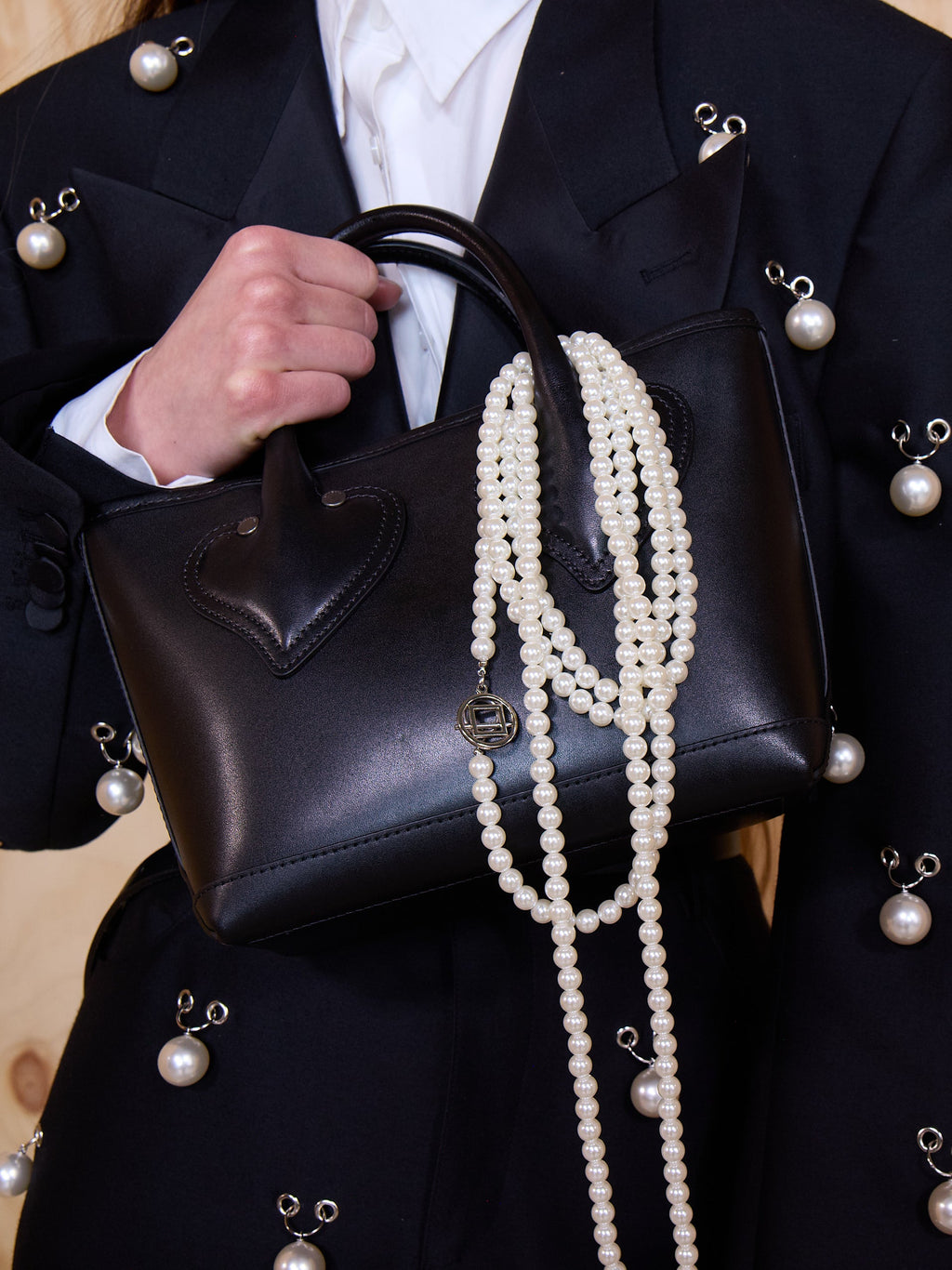 Kimhe Kim - L'amour Bucket Bag (Black) product image 6 | TRAB K-Fashion Australia