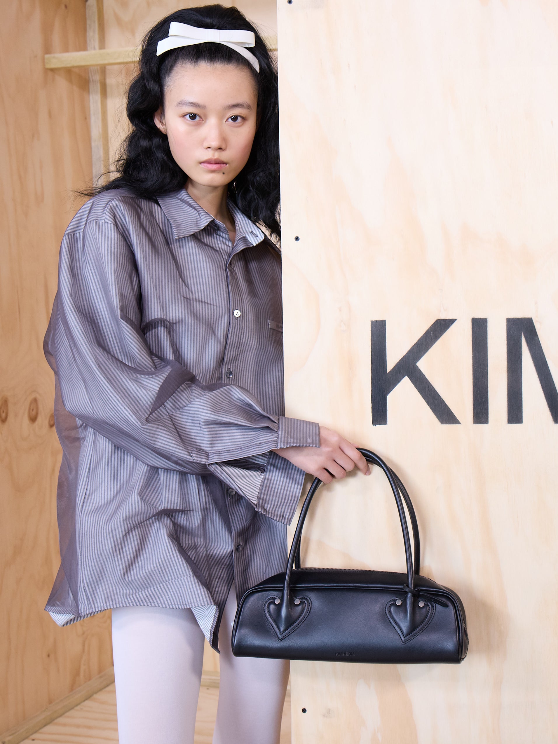 Kimhe Kim - L'amour Flute Bag (Black) product image 6 | TRAB K-Fashion Australia