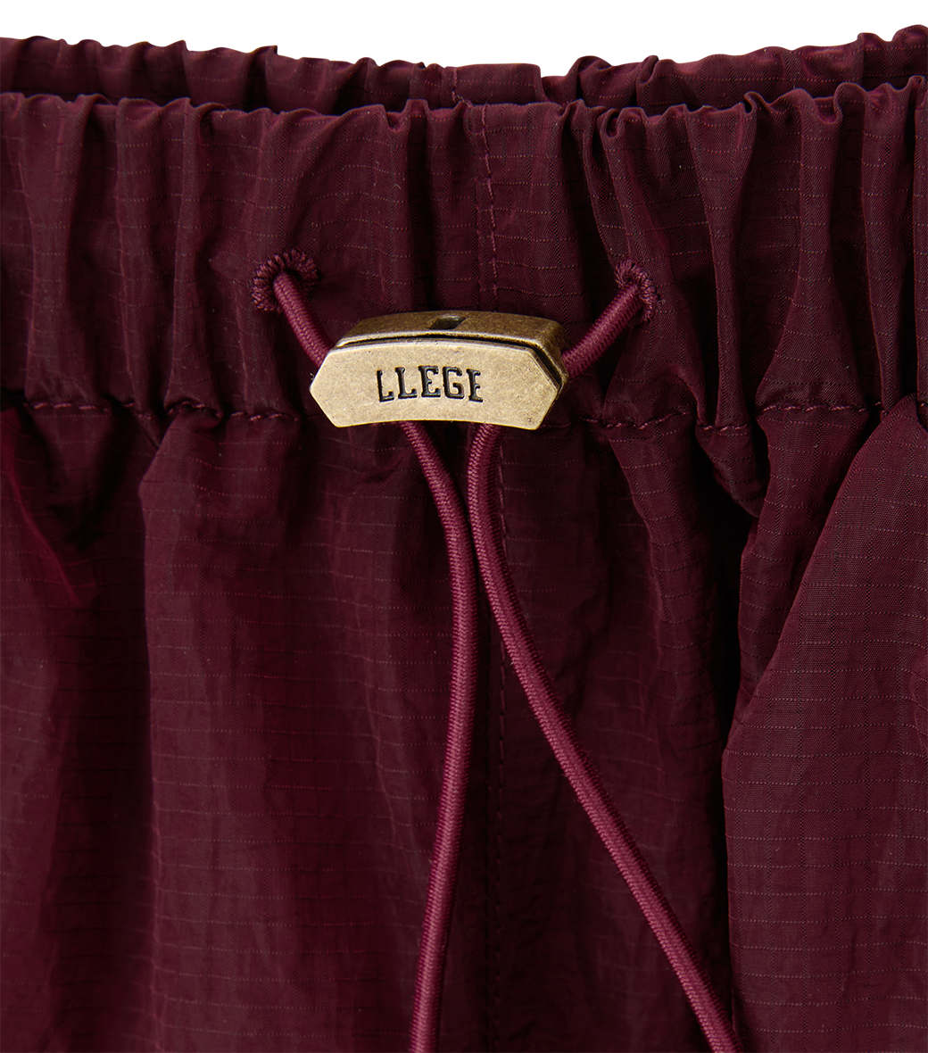 Llege - Jubangwol Nylon Banding Shorts (Burgundy) product image 4 | TRAB K-Fashion Australia