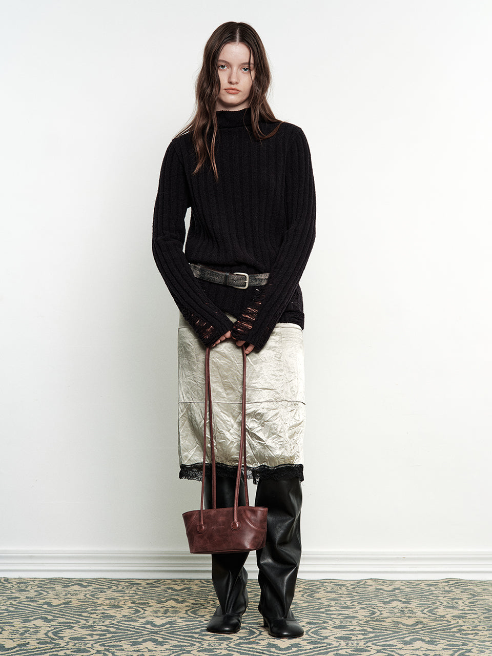 Marge Sherwood - Boat Shopper Small (Wine Pull-Up) product image 3 | TRAB K-Fashion Australia