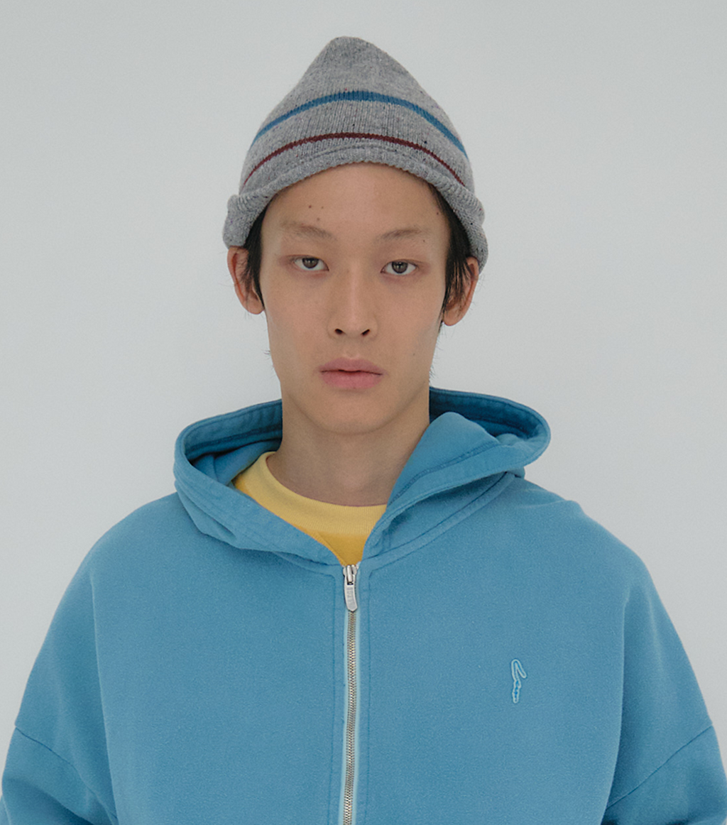 Llege - Melange Stripe Earmuff Beanie (Grey) (Grey) product image 5 | TRAB K-Fashion Australia