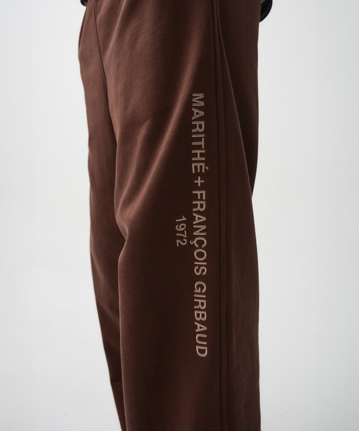 Marithe & Francois Girbaud - Lettering Logo Sweatpants (Brown) product image 6 | TRAB K-Fashion Australia