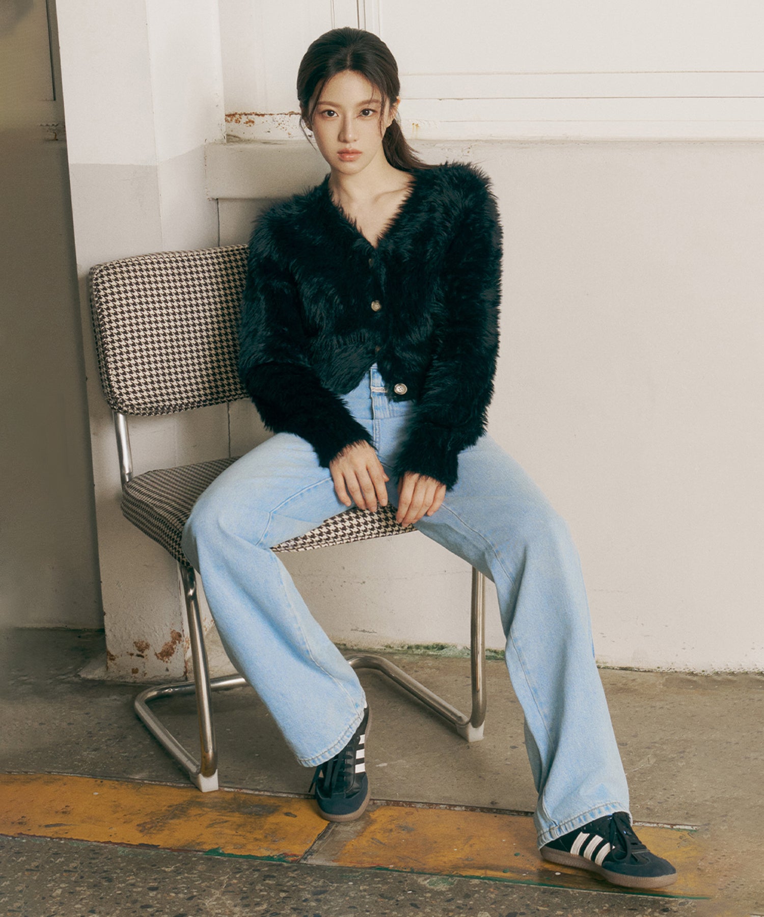 Marithe & Francois Girbaud - V-neck Crop Cardigan (Black) product image 11 | TRAB K-Fashion Australia