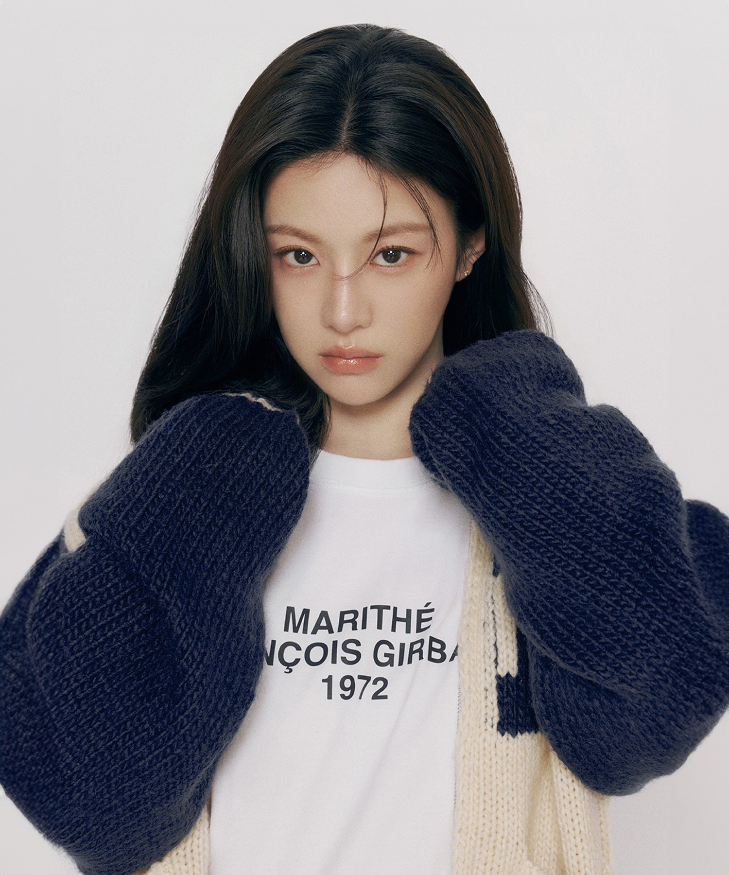 Marithe & Francois Girbaud - Color Block Raglan Cardigan (Navy) product image 2 | TRAB K-Fashion Australia