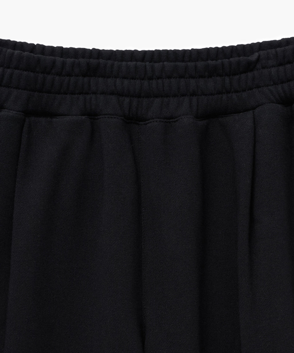 Marithe & Francois Girbaud - Regular Logo One Tuck Wide Sweatpants (Black) product image 8 | TRAB K-Fashion Australia