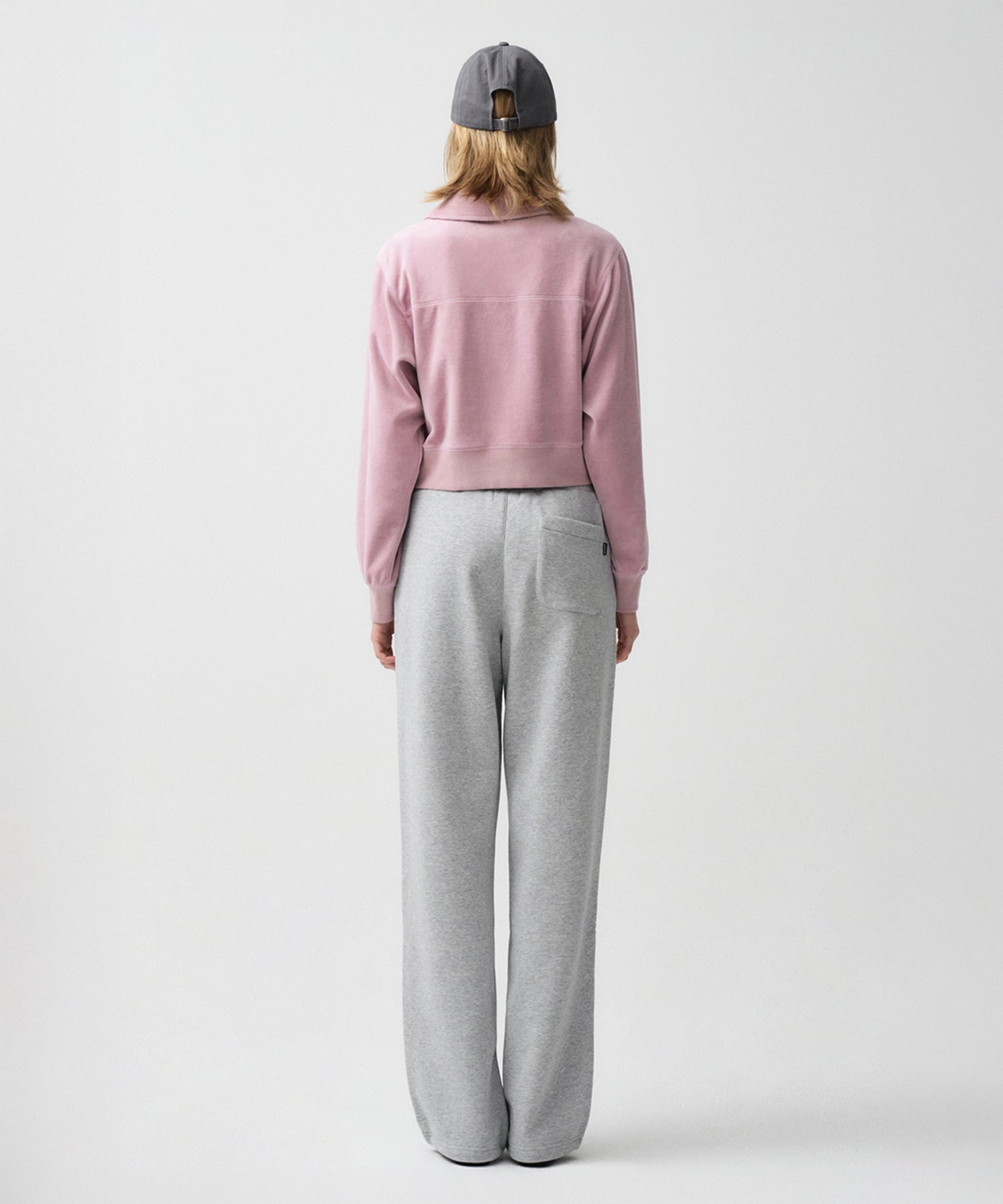 Marithe & Francois Girbaud - Regular Logo One Tuck Wide Sweatpants (Heather Gray) product image 3 | TRAB K-Fashion Australia