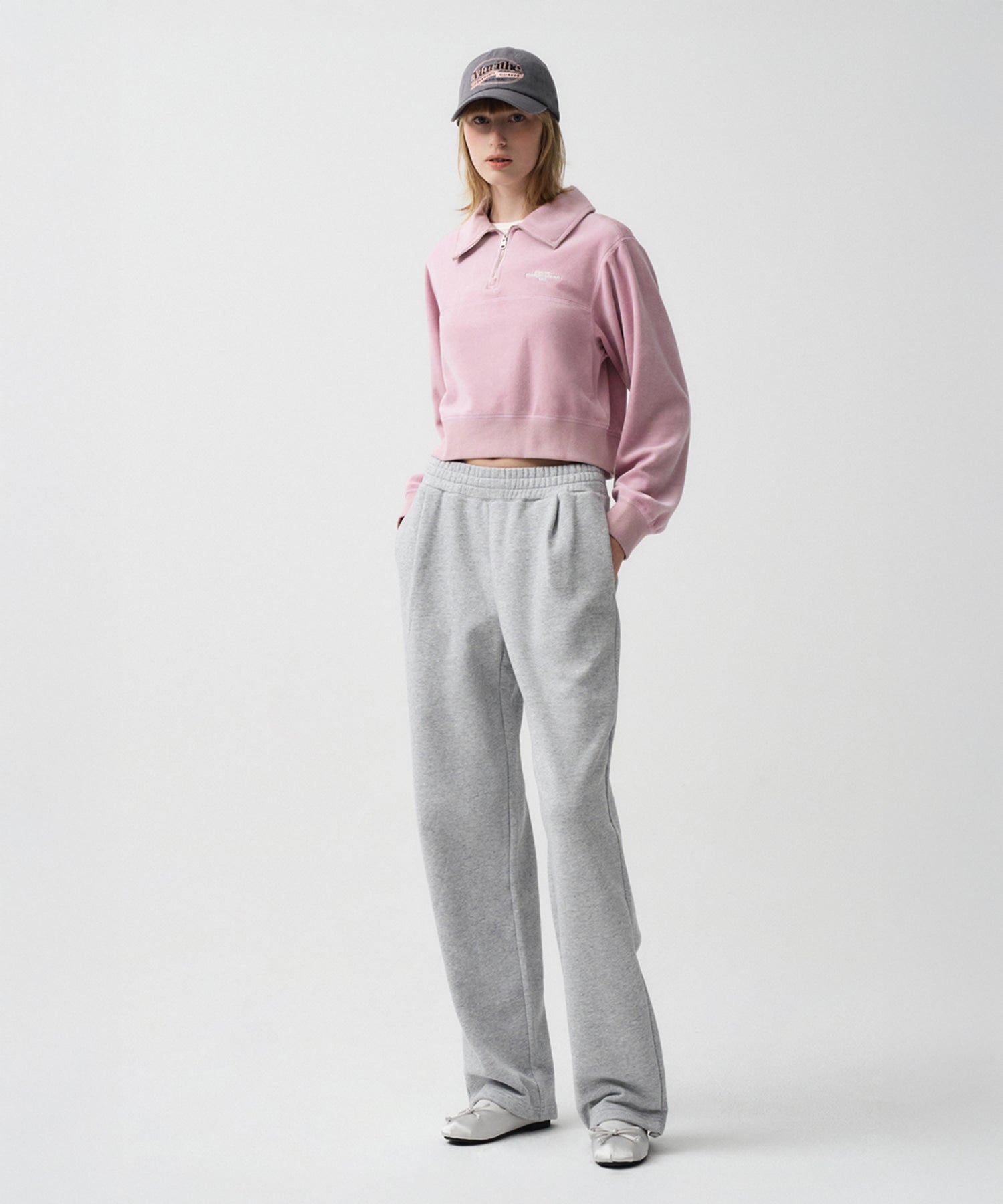 Marithe & Francois Girbaud - Regular Logo One Tuck Wide Sweatpants (Heather Gray) product image 4 | TRAB K-Fashion Australia